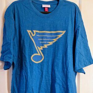 Mitchell & Ness Men's St. Louis Blues Logo T-Shirt